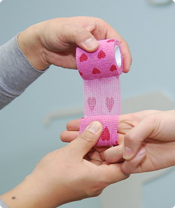 Flexibile AMICTORIUM Self tenaces Bandage